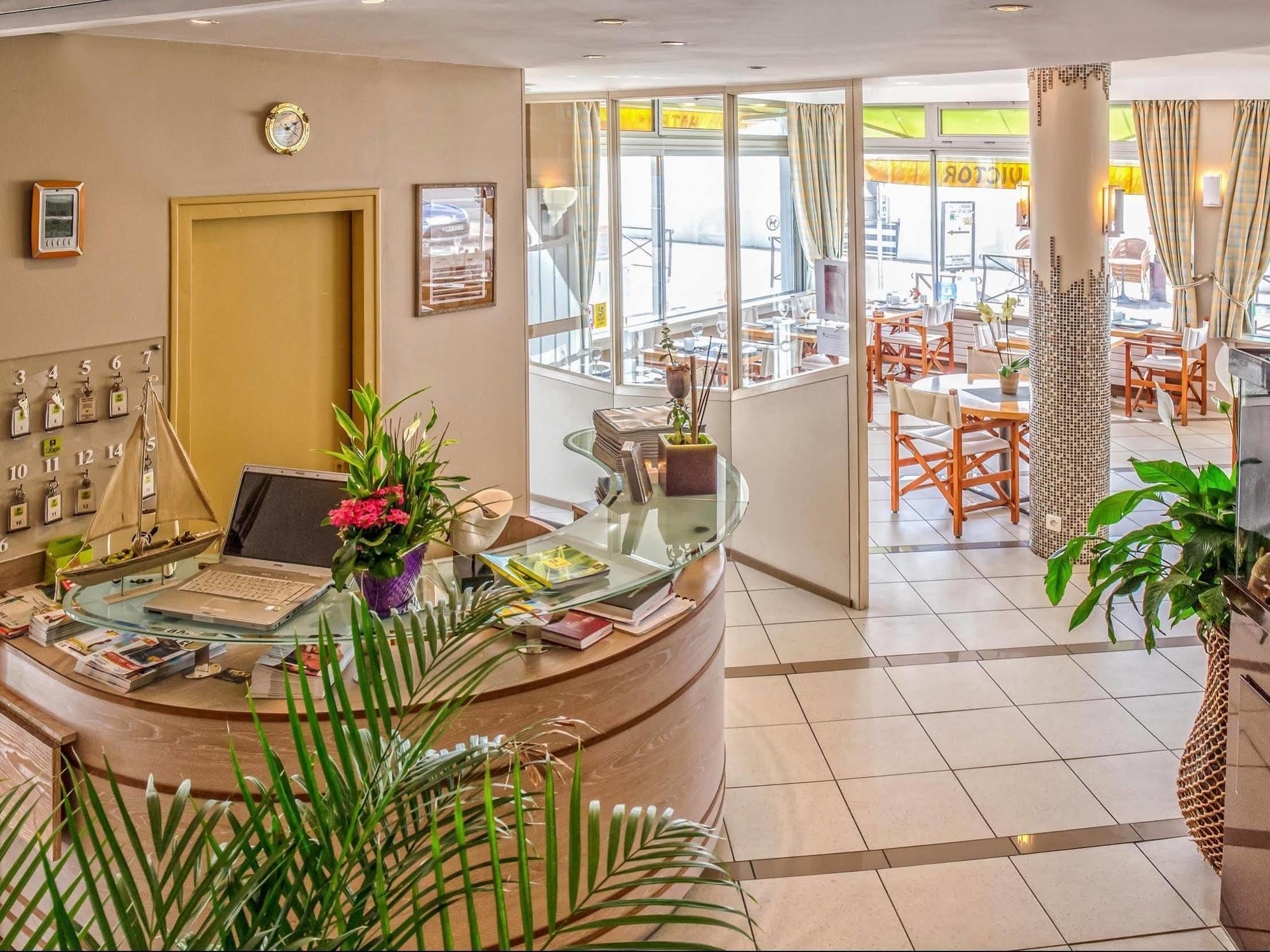Acadie Saint Victor - Hotel Restaurant - Face Mer - Chatelaillon Plage المظهر الخارجي الصورة