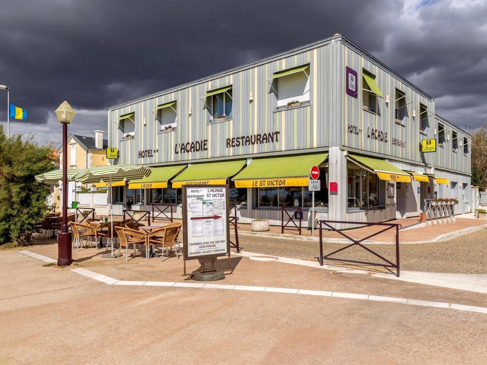 Acadie Saint Victor - Hotel Restaurant - Face Mer - Chatelaillon Plage المظهر الخارجي الصورة