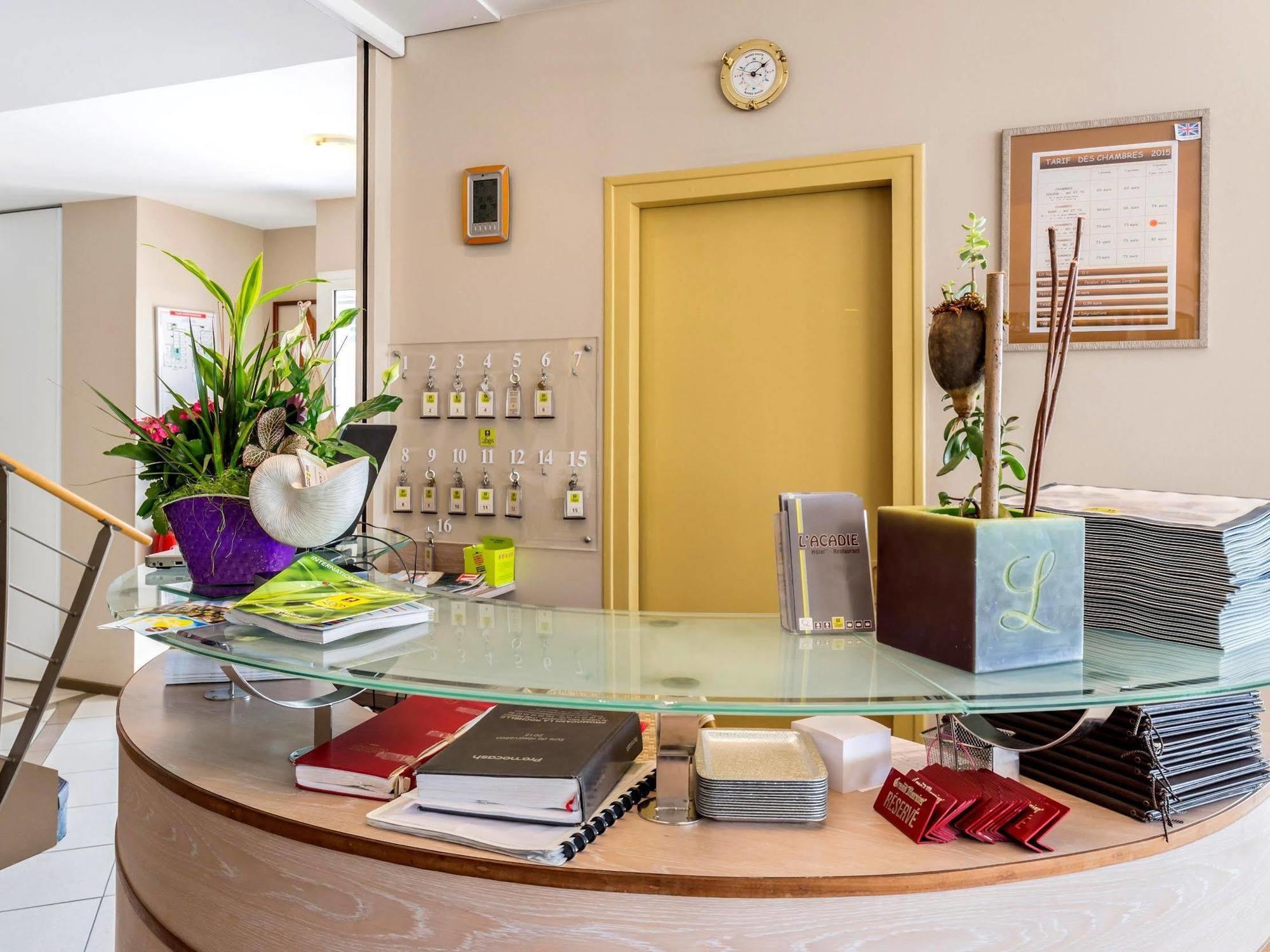 Acadie Saint Victor - Hotel Restaurant - Face Mer - Chatelaillon Plage المظهر الخارجي الصورة